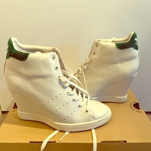 Adidas x Stan Smith Green Wedge Sneakers
